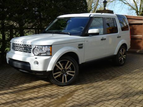 LEFT HAND DRIVE Land Rover Discovery 5.0 HSE Petrol Automatic March 2014