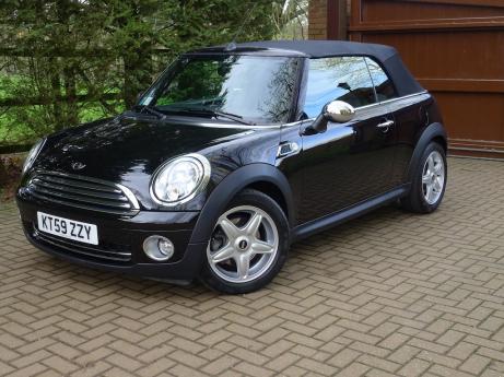 UK REGISTERED LEFT HAND DRIVE MINI COOPER CONVERTIBLE AUTOMATIC WITH SAT NAV